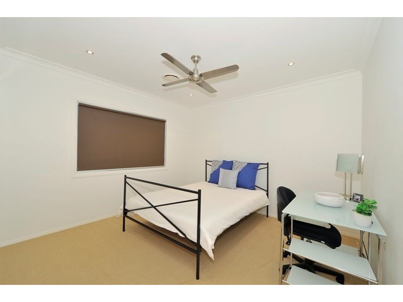 8 Riverbend Place, Bulimba QLD 4171