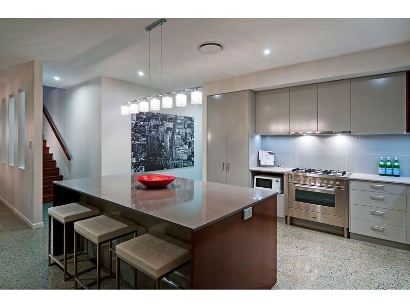 198 Brisbane Street, Bulimba QLD 4171