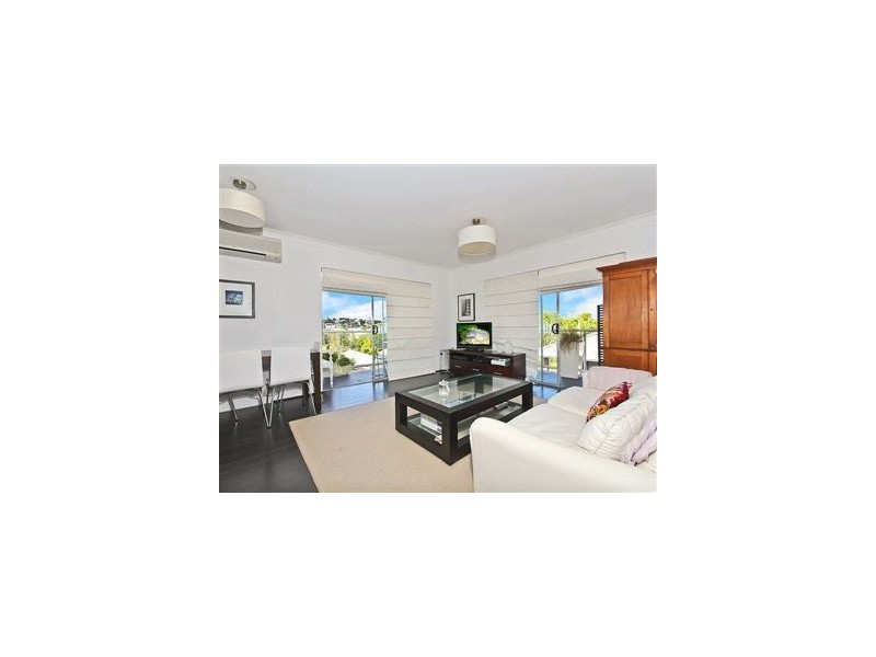 4/34 Dutton Street, Hawthorne QLD 4171