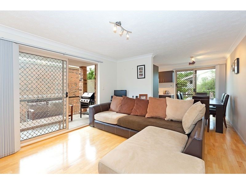 1/38 Rutland Street, Coorparoo QLD 4151