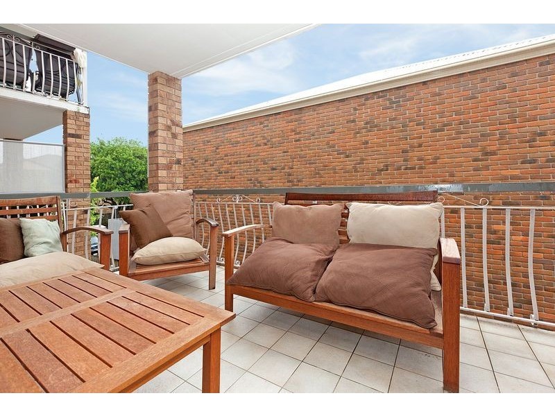 1/38 Rutland Street, Coorparoo QLD 4151