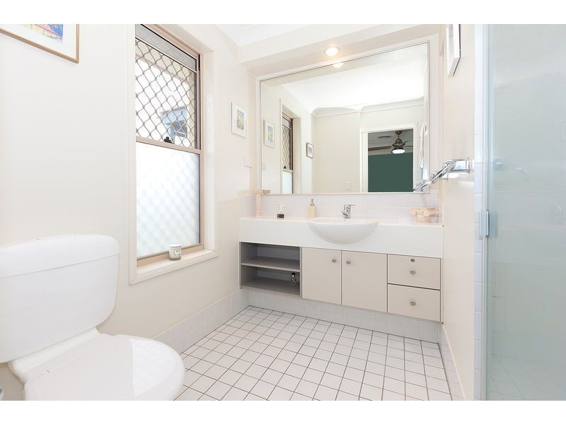 117 Coutts Street, Bulimba QLD 4171