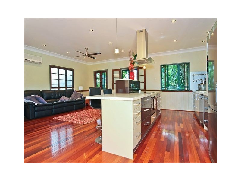 58 Quirinal Crescent, Seven Hills QLD 4170