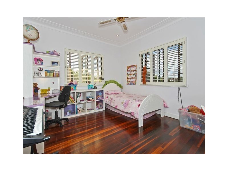 58 Quirinal Crescent, Seven Hills QLD 4170