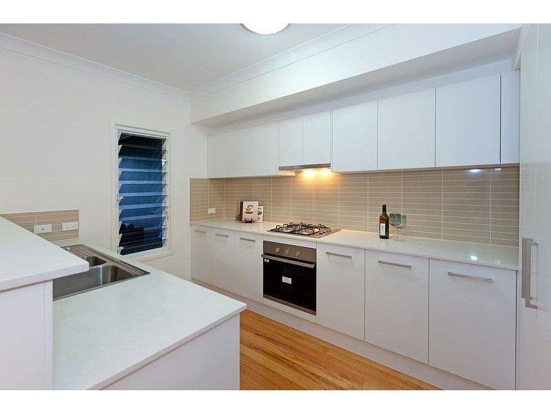 1-10/61 Prout Street, Camp Hill QLD 4152