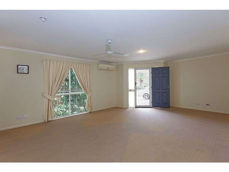 106/2 Ford Court, Carindale QLD 4152