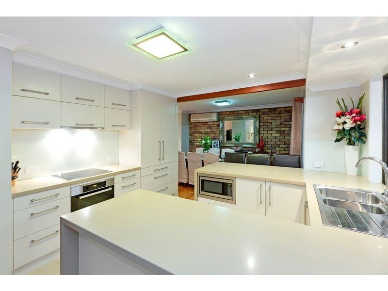 295 Gallipoli Road, Carina Heights QLD 4152