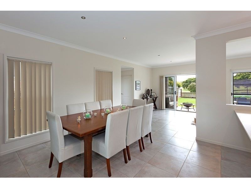 62 Grenade Street, Cannon Hill QLD 4170