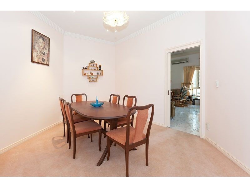 23 Braemar Place, Carindale QLD 4152