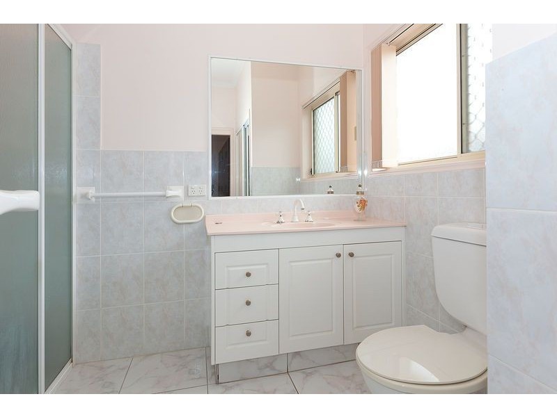 23 Braemar Place, Carindale QLD 4152