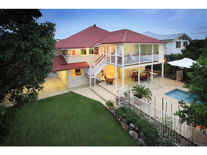 112 Stephens Street, Morningside QLD 4170