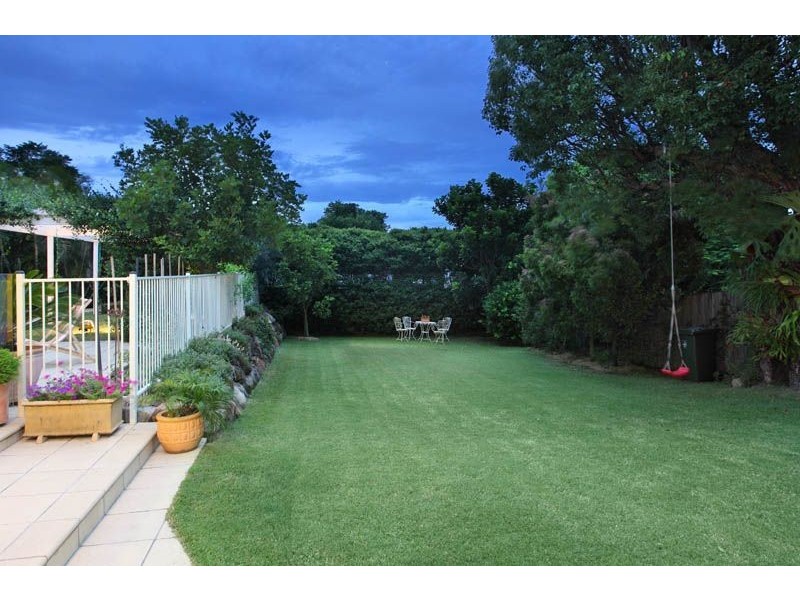 112 Stephens Street, Morningside QLD 4170