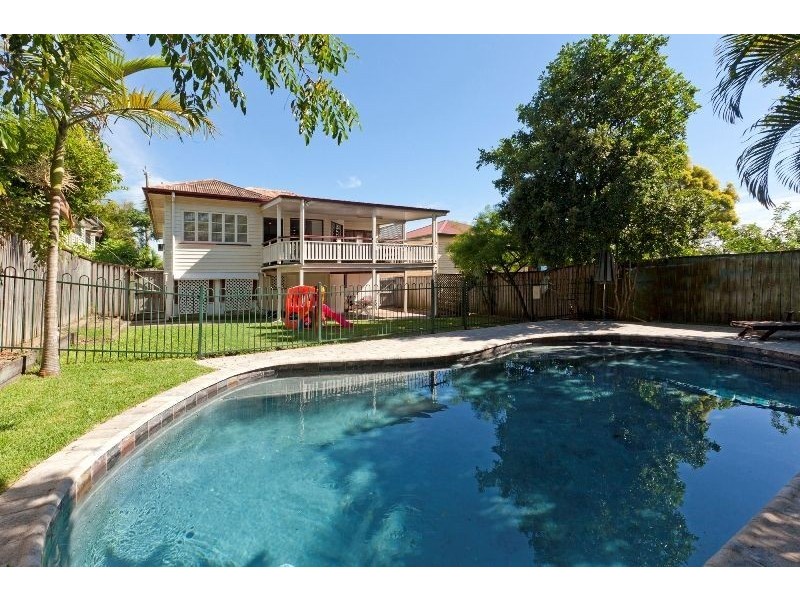 72 Carranya Street, Camp Hill QLD 4152