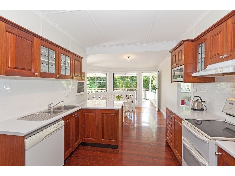 72 Carranya Street, Camp Hill QLD 4152