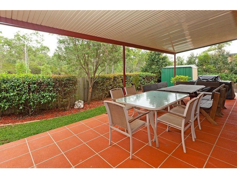 7 Noosa Place, Carindale QLD 4152