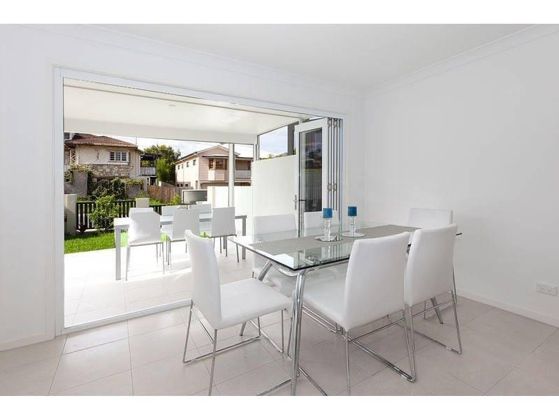 8/61 Prout Street, Camp Hill QLD 4152