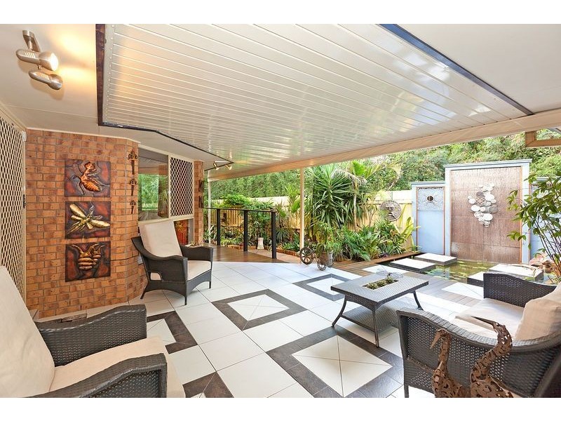 27 Lychee Place, Belmont QLD 4153