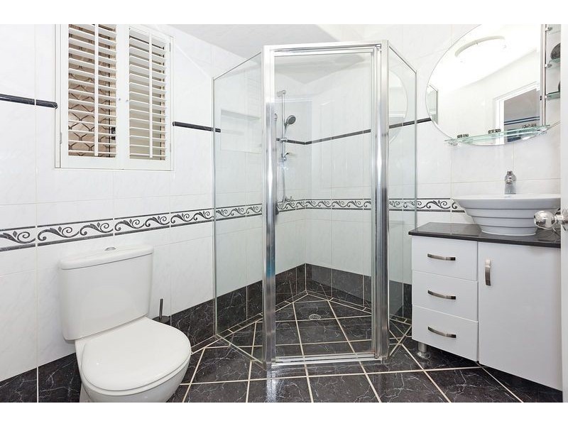 27 Lychee Place, Belmont QLD 4153