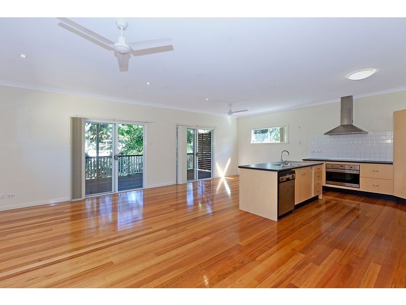 26 Cowper Street, Bulimba QLD 4171