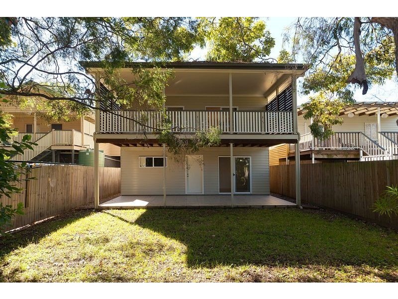 26 Cowper Street, Bulimba QLD 4171