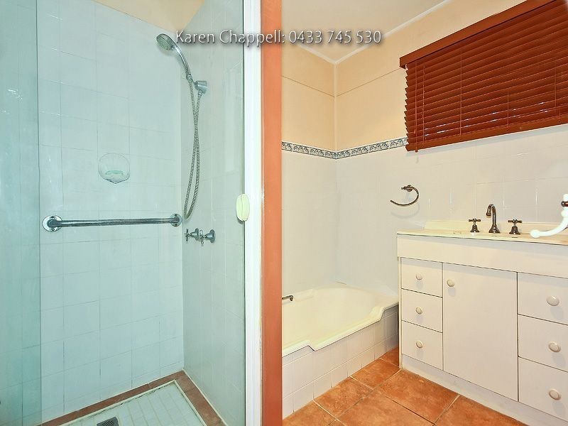 22 Cranleigh Street, Wynnum West QLD 4178