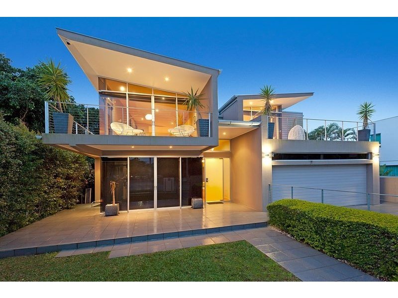 48 Gordon Street, Hawthorne QLD 4171