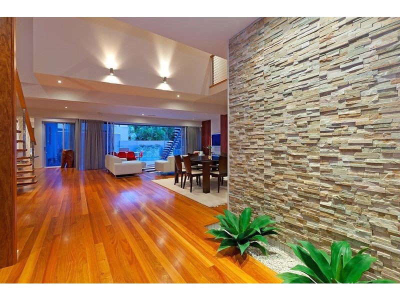 48 Gordon Street, Hawthorne QLD 4171