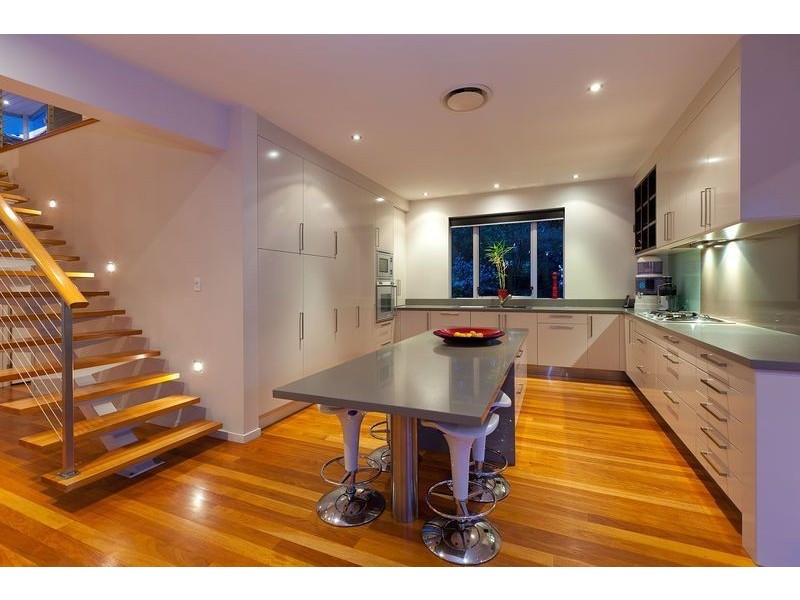 48 Gordon Street, Hawthorne QLD 4171