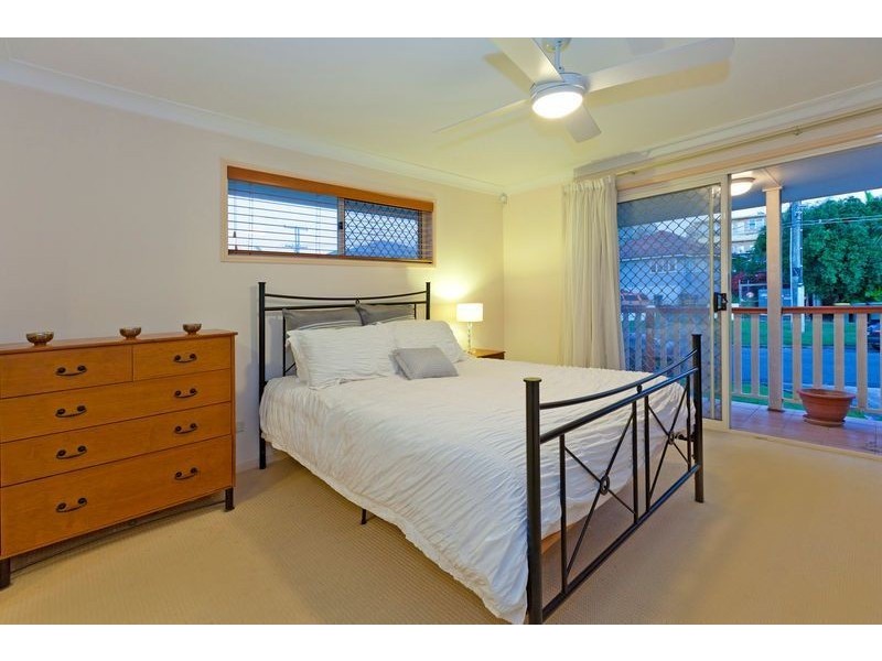 4/2 Flavelle Street, Carina QLD 4152