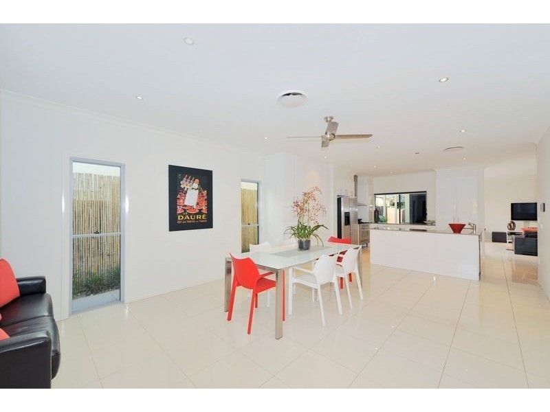 8 Riverbend Place, Bulimba QLD 4171