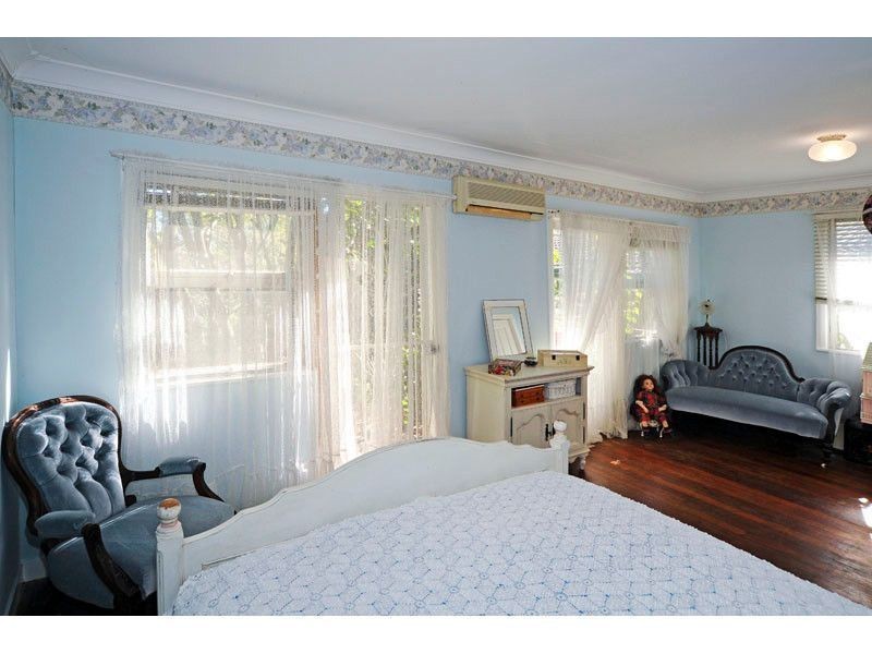 20 The Promenade, Camp Hill QLD 4152