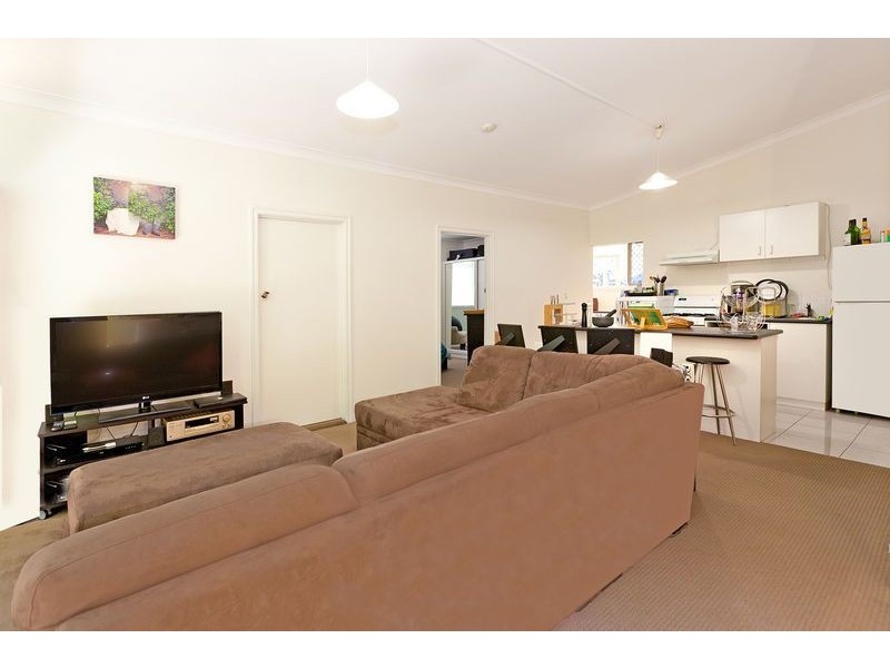 783 Cavendish Road, Holland Park QLD 4121