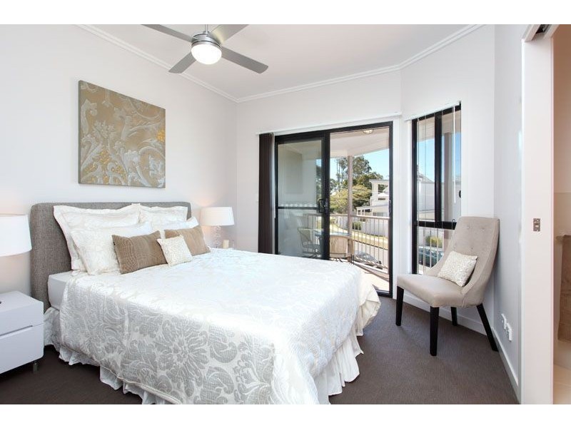 1 & 2/33 Bridgewater Street, Morningside QLD 4170