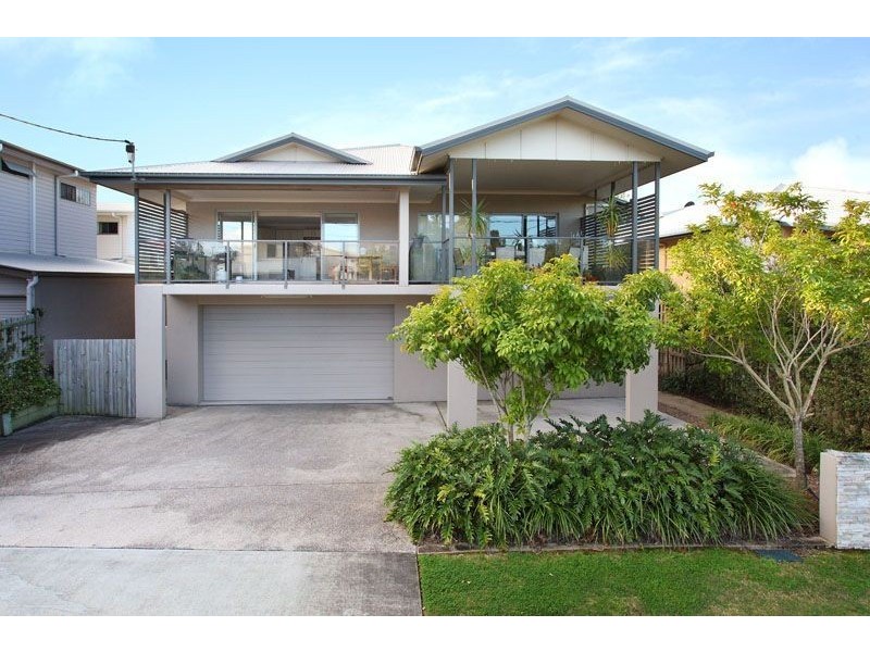 2/60 Kates Street, Morningside QLD 4170