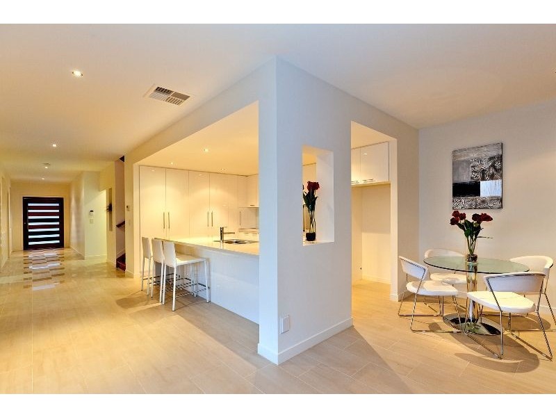 67 Capella Street, Coorparoo QLD 4151