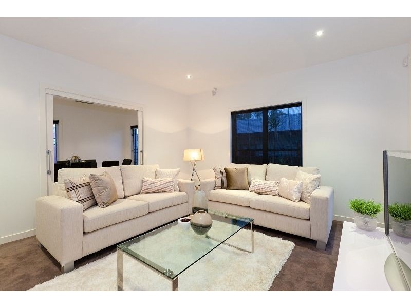 67 Capella Street, Coorparoo QLD 4151