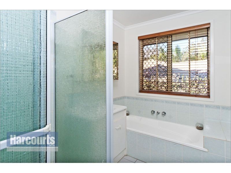 35 Wyncroft Street, Holland Park QLD 4121