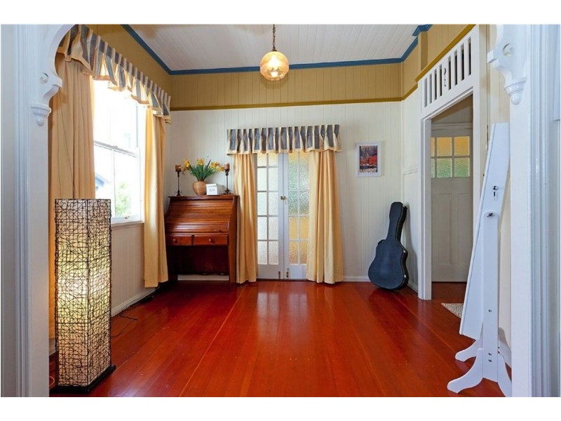 18 Jamieson Street, Bulimba QLD 4171