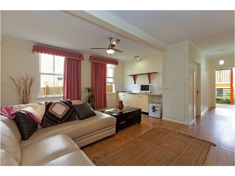 18 Jamieson Street, Bulimba QLD 4171