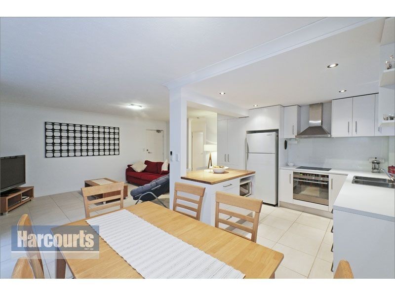 1/39 Swain Street, Holland Park West QLD 4121