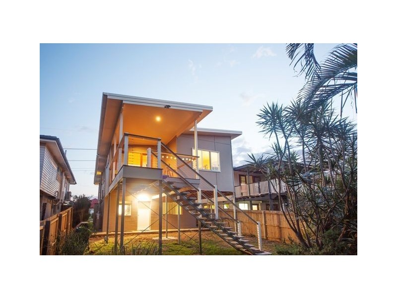 12 Karthina Street, Bulimba QLD 4171