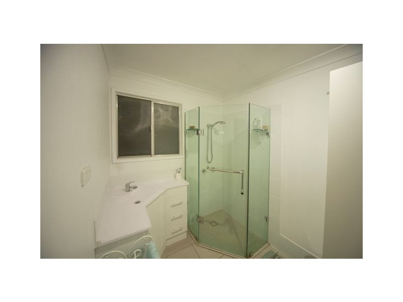 12 Karthina Street, Bulimba QLD 4171