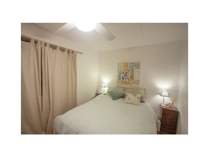 12 Karthina Street, Bulimba QLD 4171