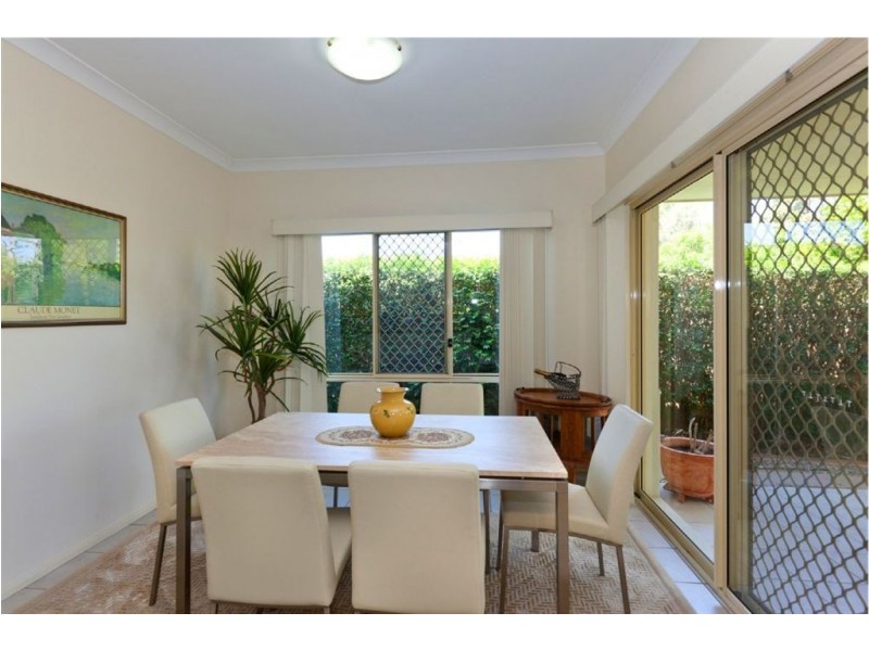 19 Oleander Place, Carindale QLD 4152