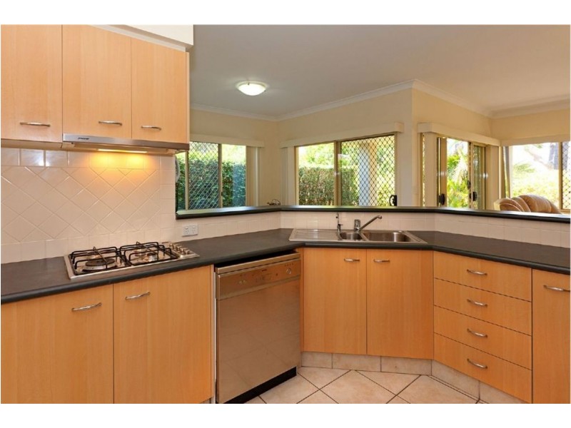 19 Oleander Place, Carindale QLD 4152