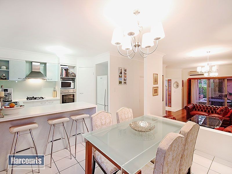 76 Kenbury Street, Bulimba QLD 4171