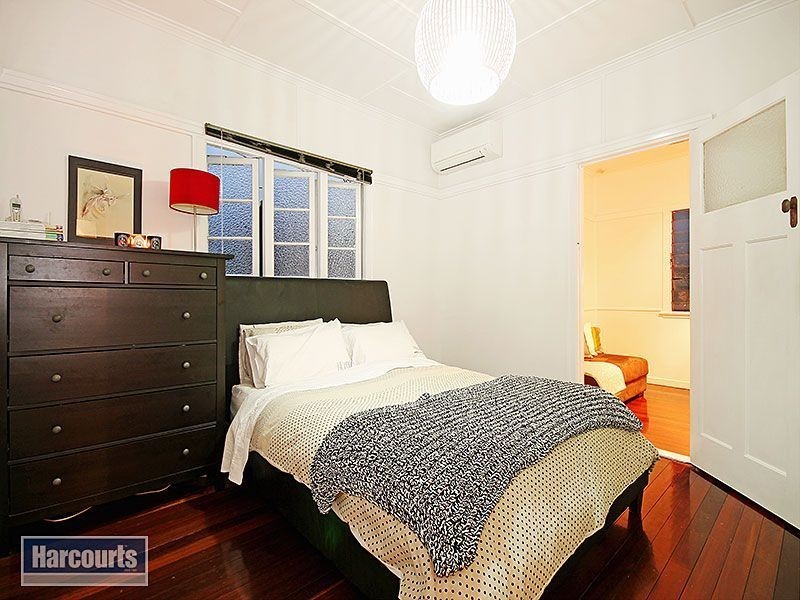 35 Sunshine Avenue, Tarragindi QLD 4121