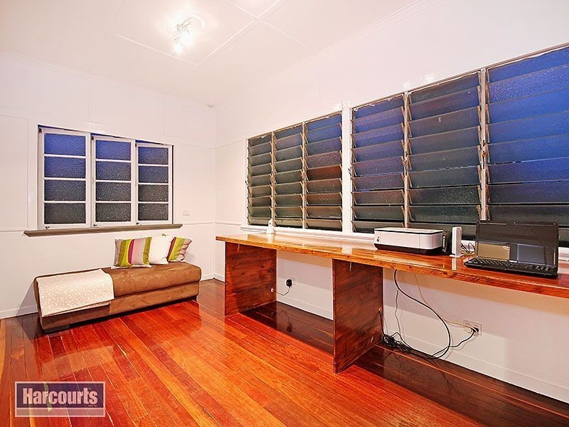 35 Sunshine Avenue, Tarragindi QLD 4121