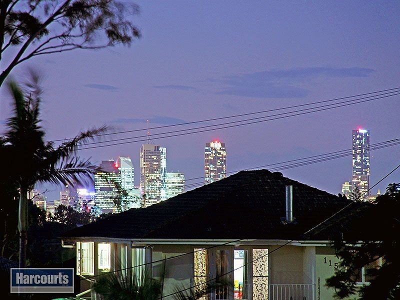 72 Dunrod Street, Holland Park West QLD 4121