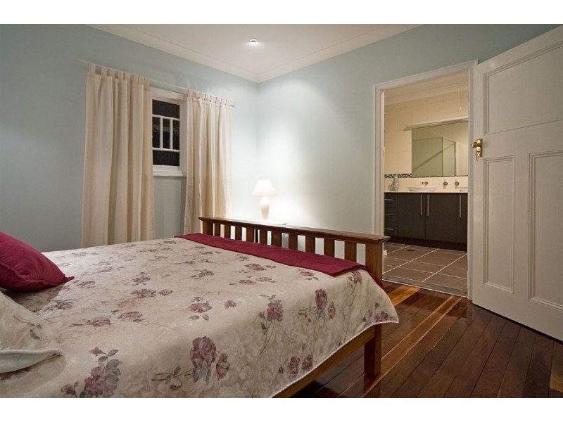 47 Collings Street, Balmoral QLD 4171